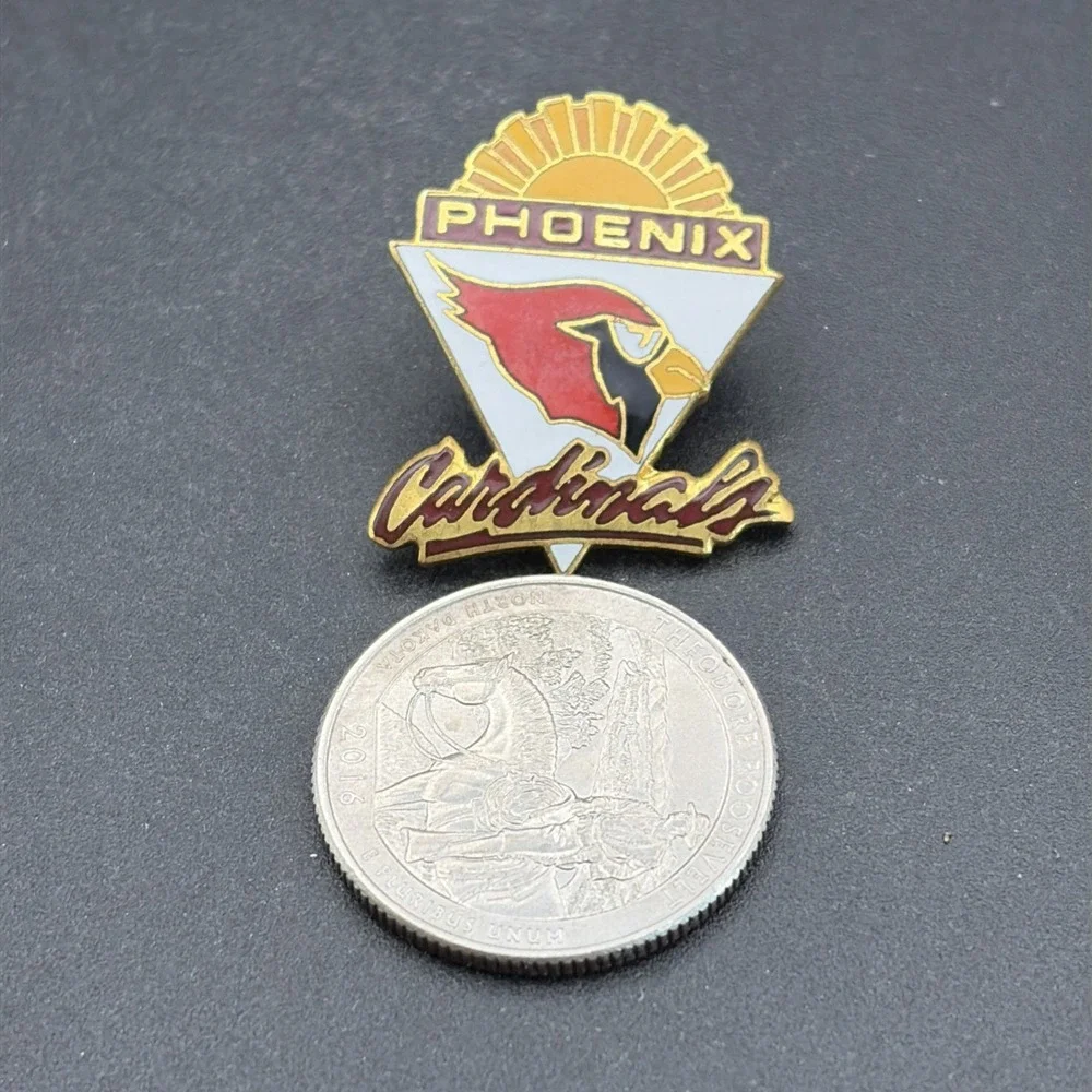 Phoenix Cardinals NFL Football Lapel Hat‎ Pin